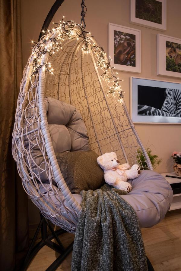 ⭑ Comfy Vip Studio In The Center With Netflix Брно Экстерьер фото